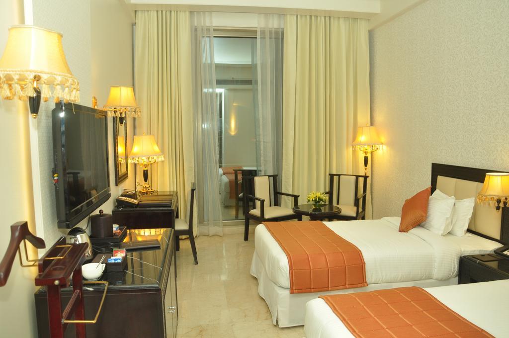 Royal Tulip Navi Mumbai Hotel Luaran gambar