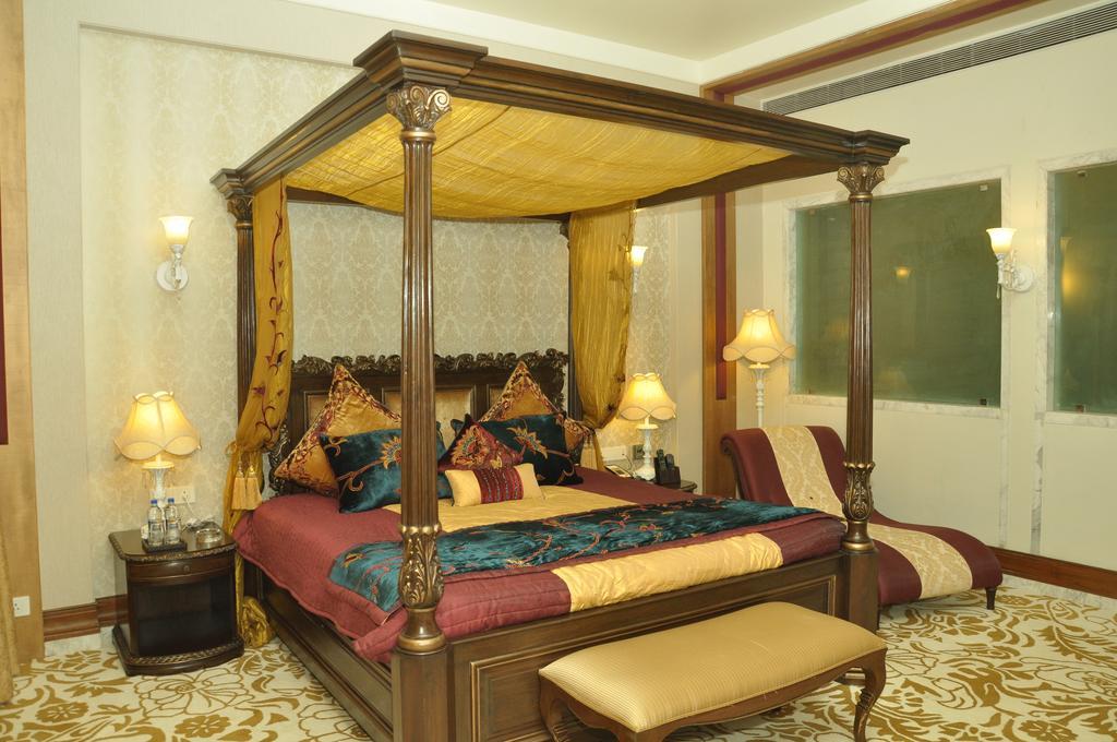 Royal Tulip Navi Mumbai Hotel Luaran gambar