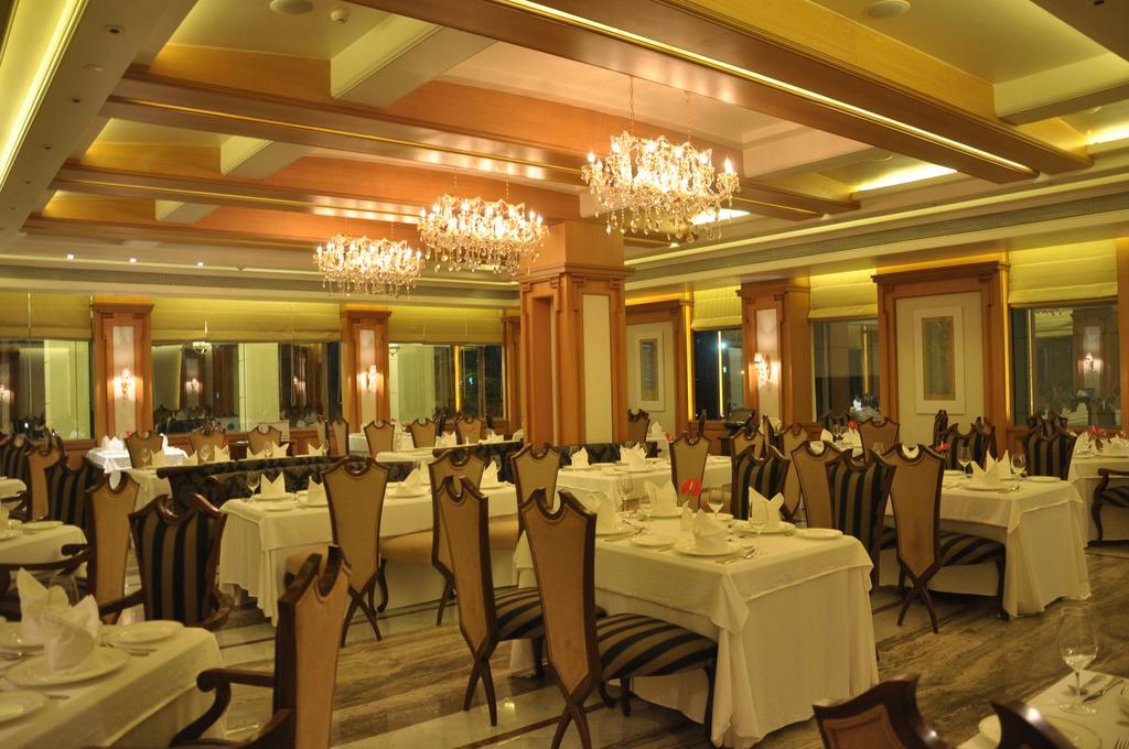 Royal Tulip Navi Mumbai Hotel Luaran gambar
